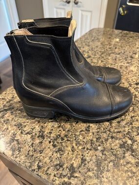 Black Heeled Jophur Boots l